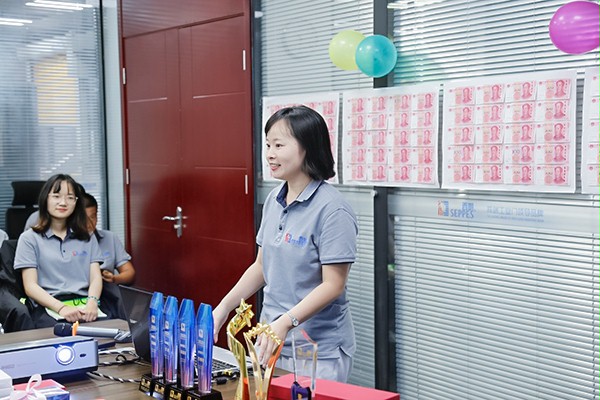 王经理主持 王经理主持