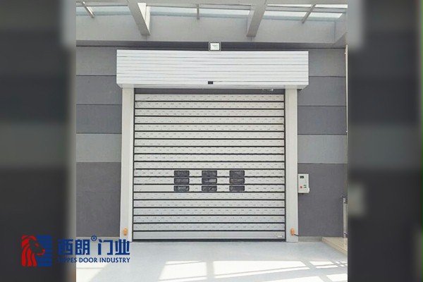 安全的快速门 安全的快速门