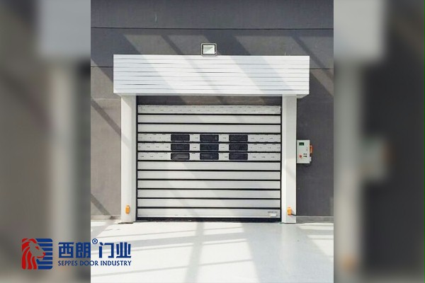 安全的快速门 安全的快速门