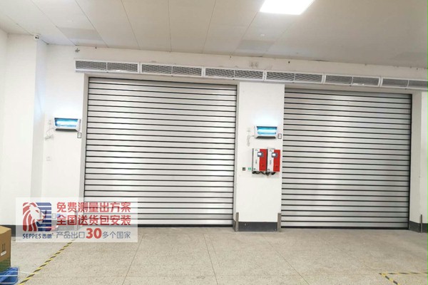 安全的快速门 安全的快速门