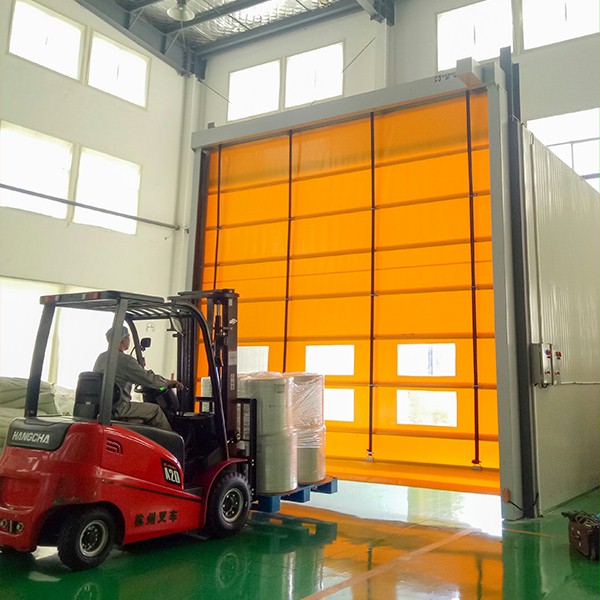 抗风堆积快速门的特点介绍 抗风堆积快速门的特点介绍