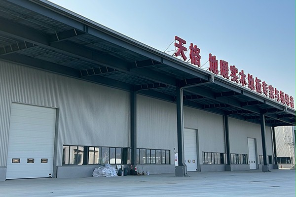 成人向日葵视频下载安装门业Firm工业提升门